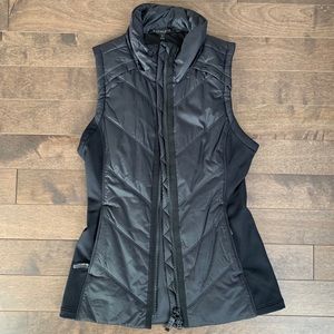 Athleta black vest